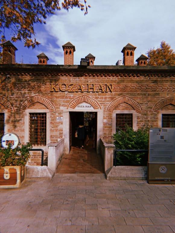 Sanat Tarihi Hocası Esra Özdil ile Söğüt, Bilecik ve Bursa’nın Mimarisi, Sanatı ve Tarihî Hafızası