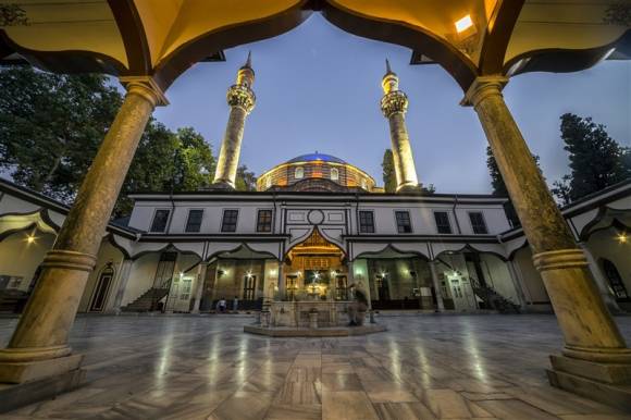 Sanat Tarihi Hocası Esra Özdil ile Söğüt, Bilecik ve Bursa’nın Mimarisi, Sanatı ve Tarihî Hafızası