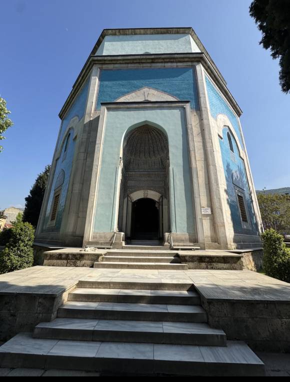 Sanat Tarihi Hocası Esra Özdil ile Söğüt, Bilecik ve Bursa’nın Mimarisi, Sanatı ve Tarihî Hafızası